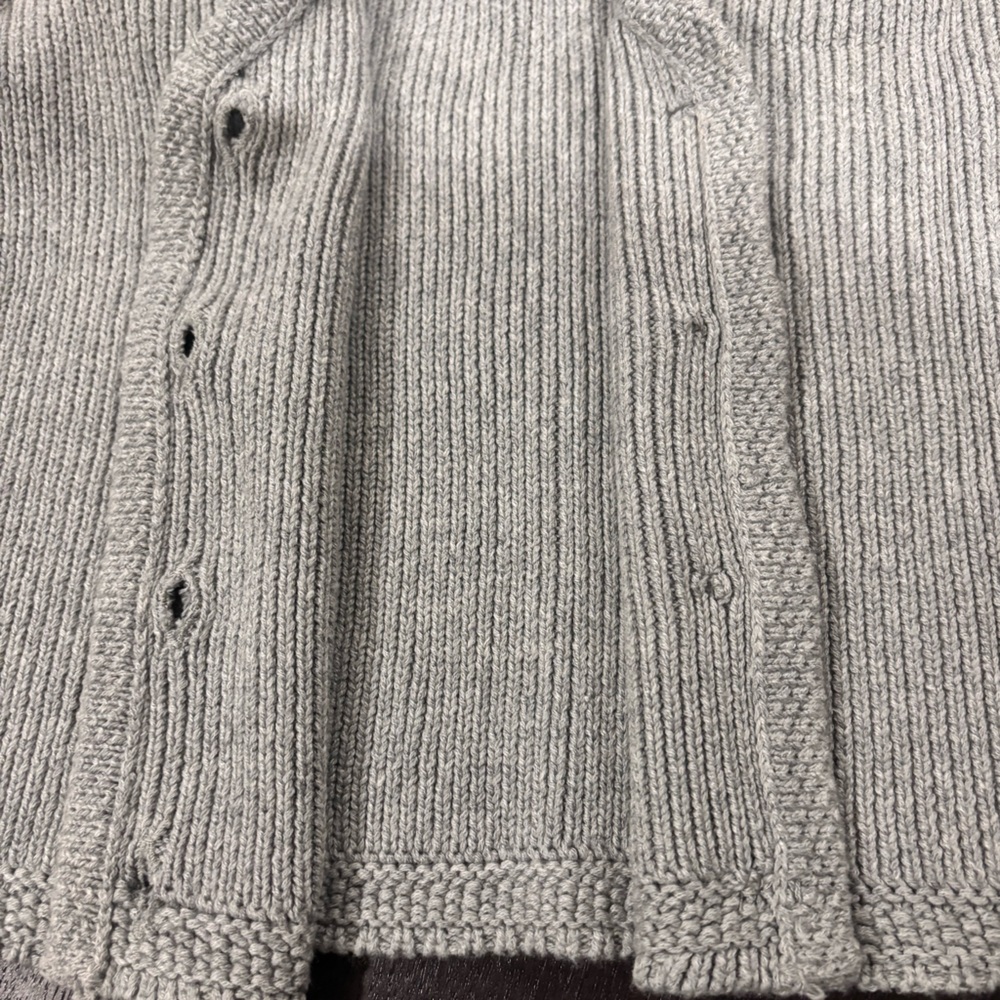 Abercrombie & Fitch Mara Gray Button-Up Sweater Vest - Picture 6 of 8